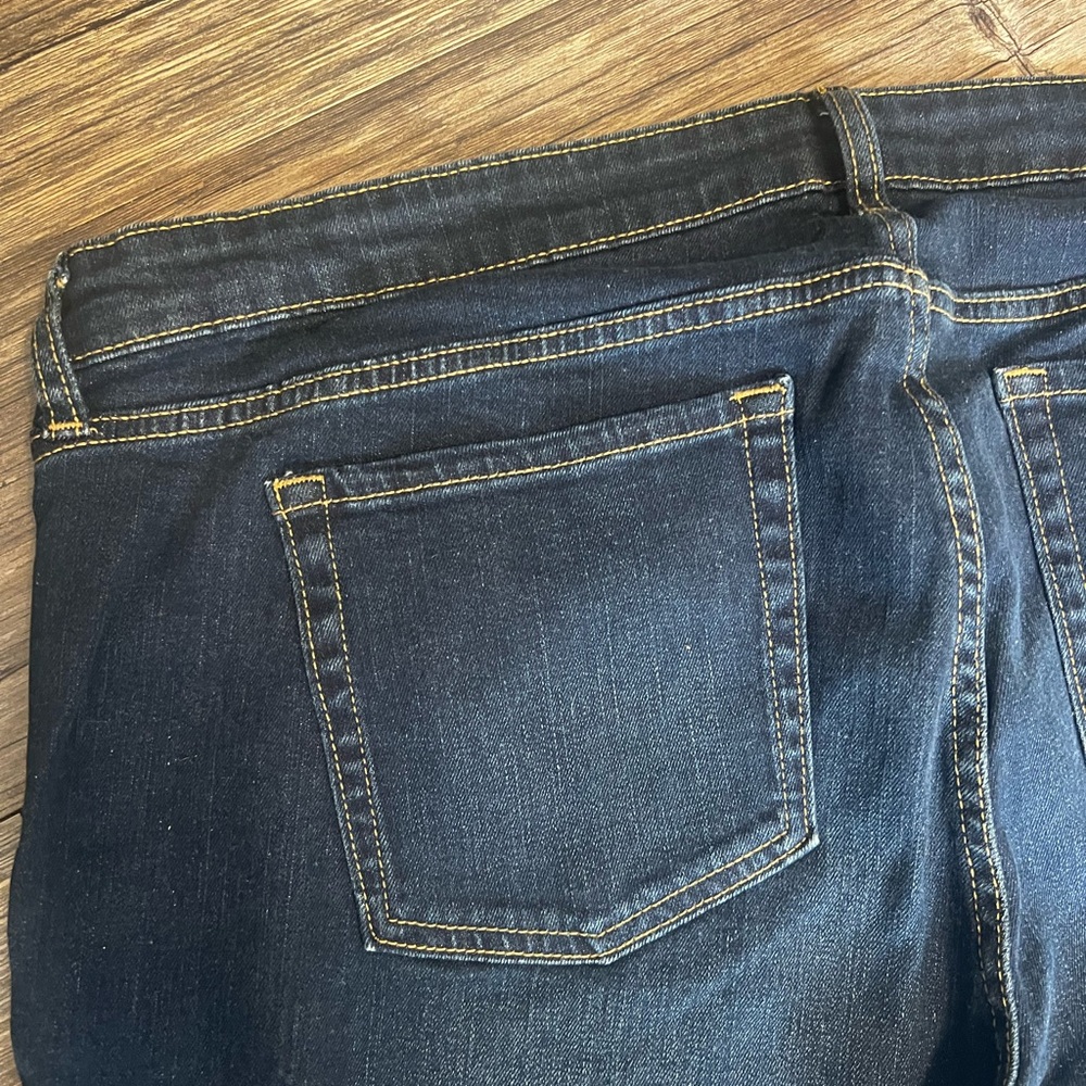 Gap Sexy Bootcut Fit Dark Indigo Jeans Mid Rise Casual Womens Size 18/34 - Picture 6 of 8